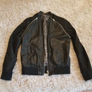 Men black Zara jacket with zippers size XL